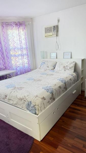 Purple room